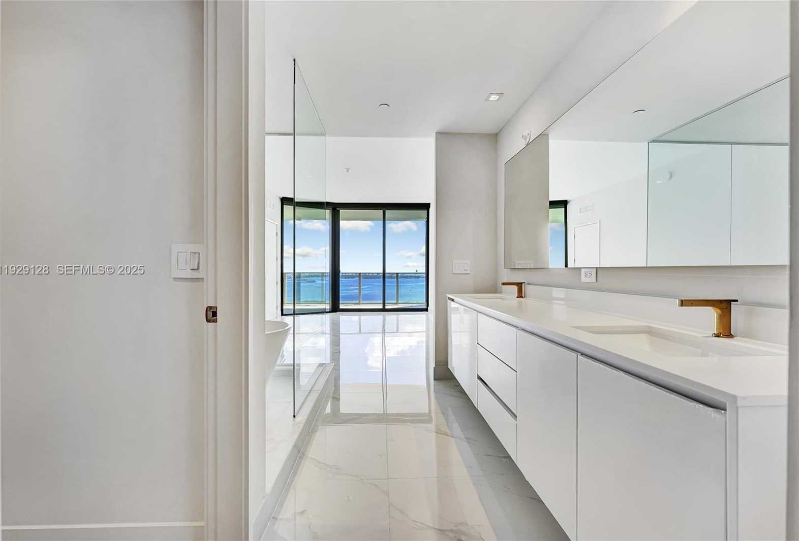 Small Image of 700 NORTH EAST 24TH STREET #2901, Miami Number 54