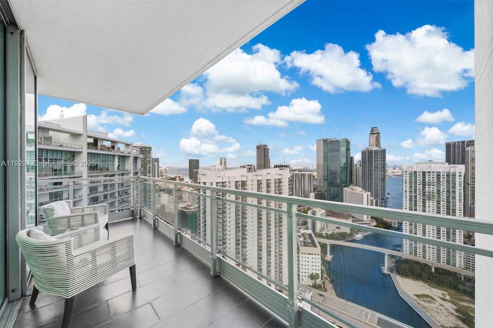 Small Image of 92 SOUTH WEST 3RD ST #4610, Miami Number 15