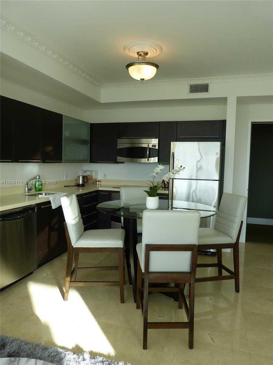 Small Image of 90 SOUTH WEST 3RD ST #1110, Miami Number 15