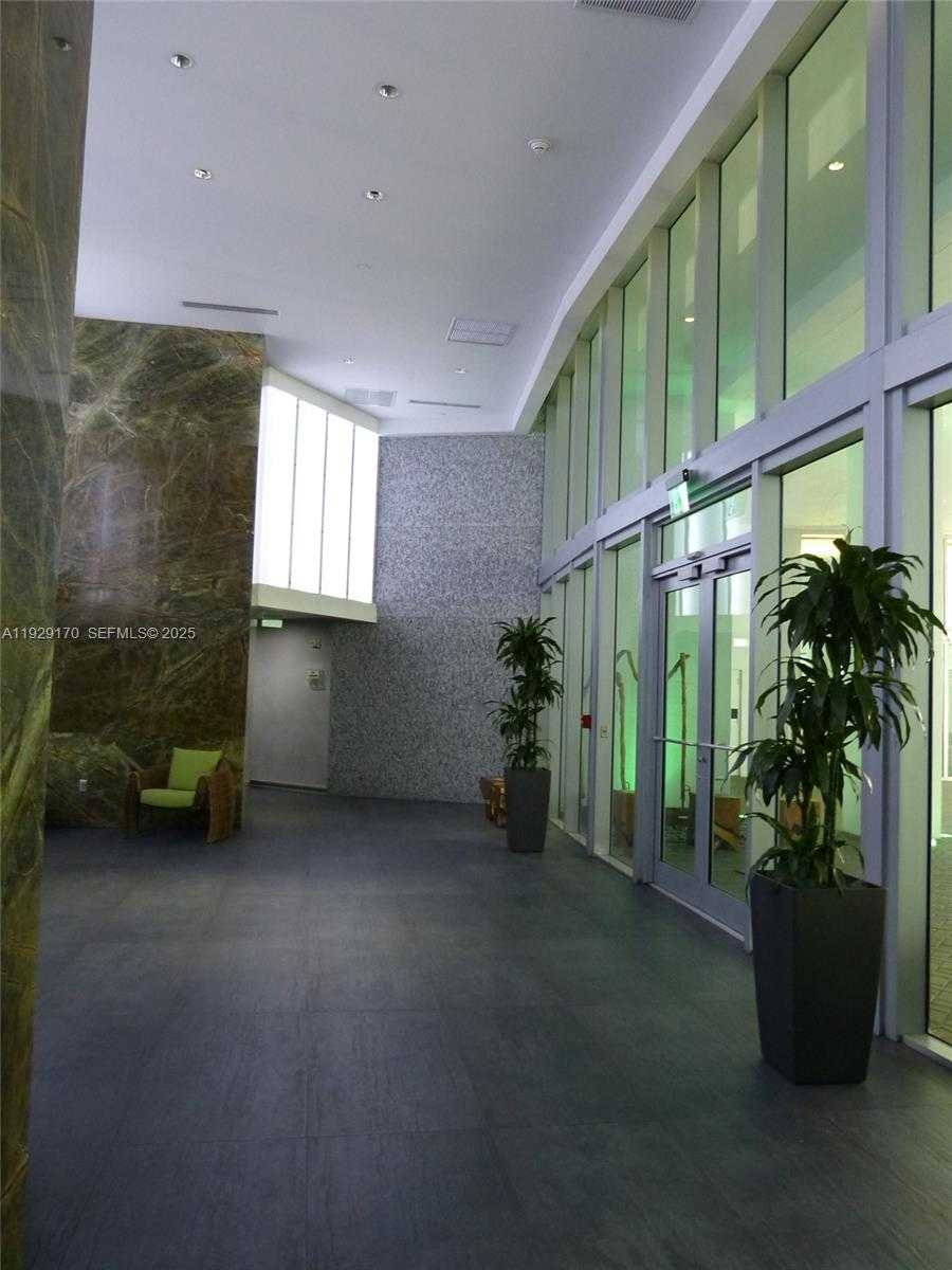 Small Image of 90 SOUTH WEST 3RD ST #1110, Miami Number 44