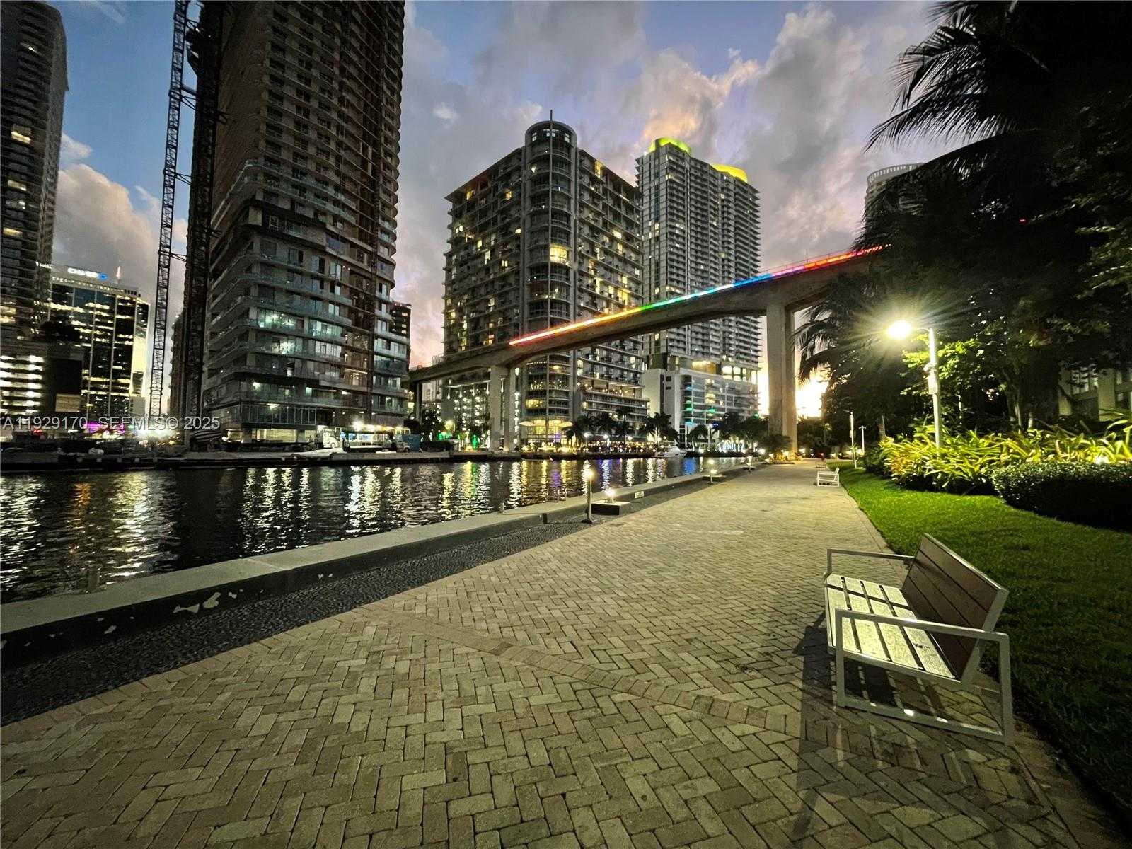 Small Image of 90 SOUTH WEST 3RD ST #1110, Miami Number 48