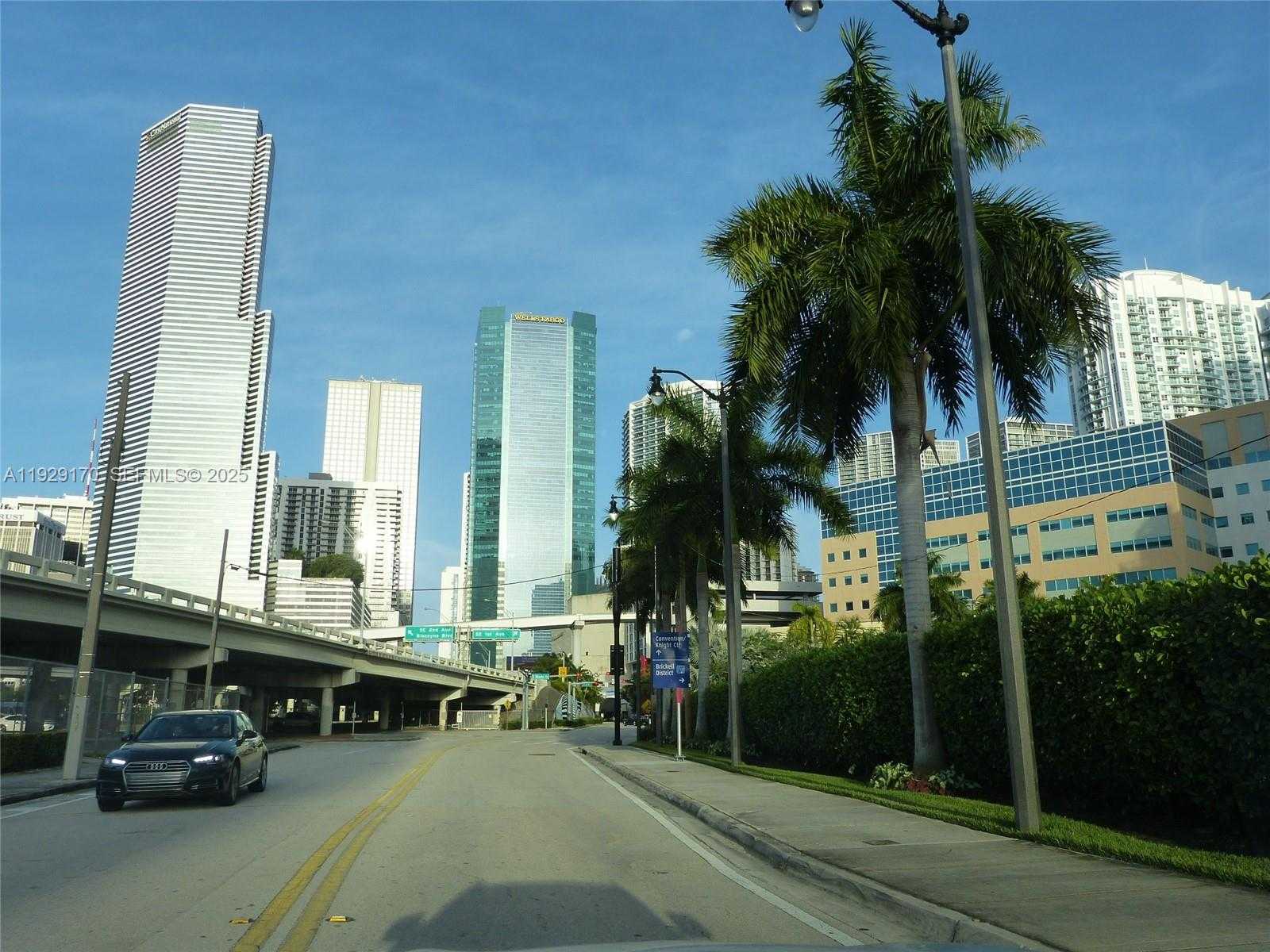 Small Image of 90 SOUTH WEST 3RD ST #1110, Miami Number 54