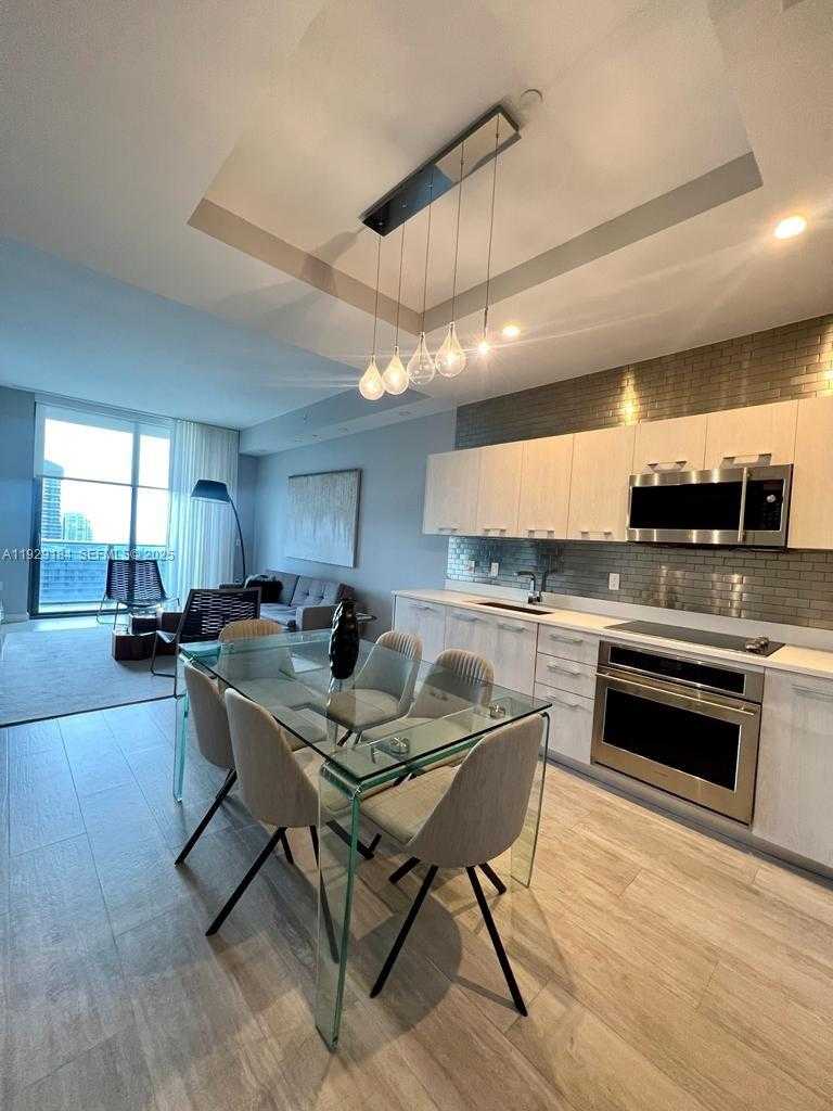 Small Image of 55 SOUTH WEST 9TH ST #4205, Miami Number 10