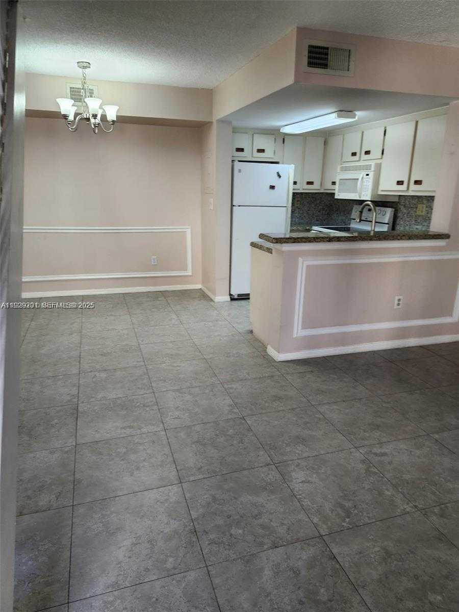 Small Image of 665 NORTH WEST 85TH PL #10-212, Miami Number 19