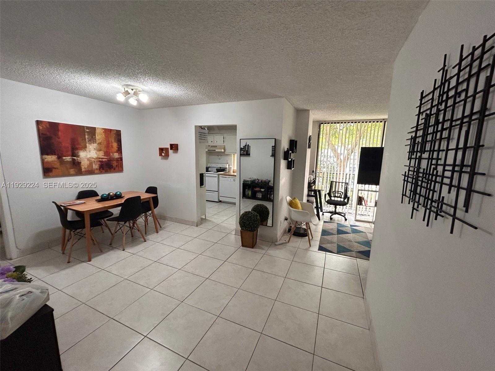 Small Image of 16919 NORTH BAY RD #214, Sunny Isles Beach Number 10