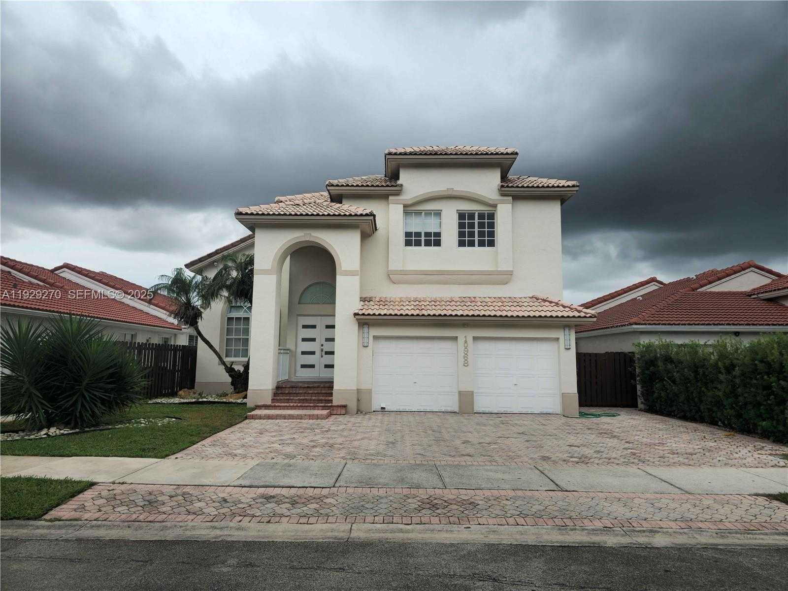 Small Image of 10968 NORTH WEST 73RD ST #10968, Doral Number 1