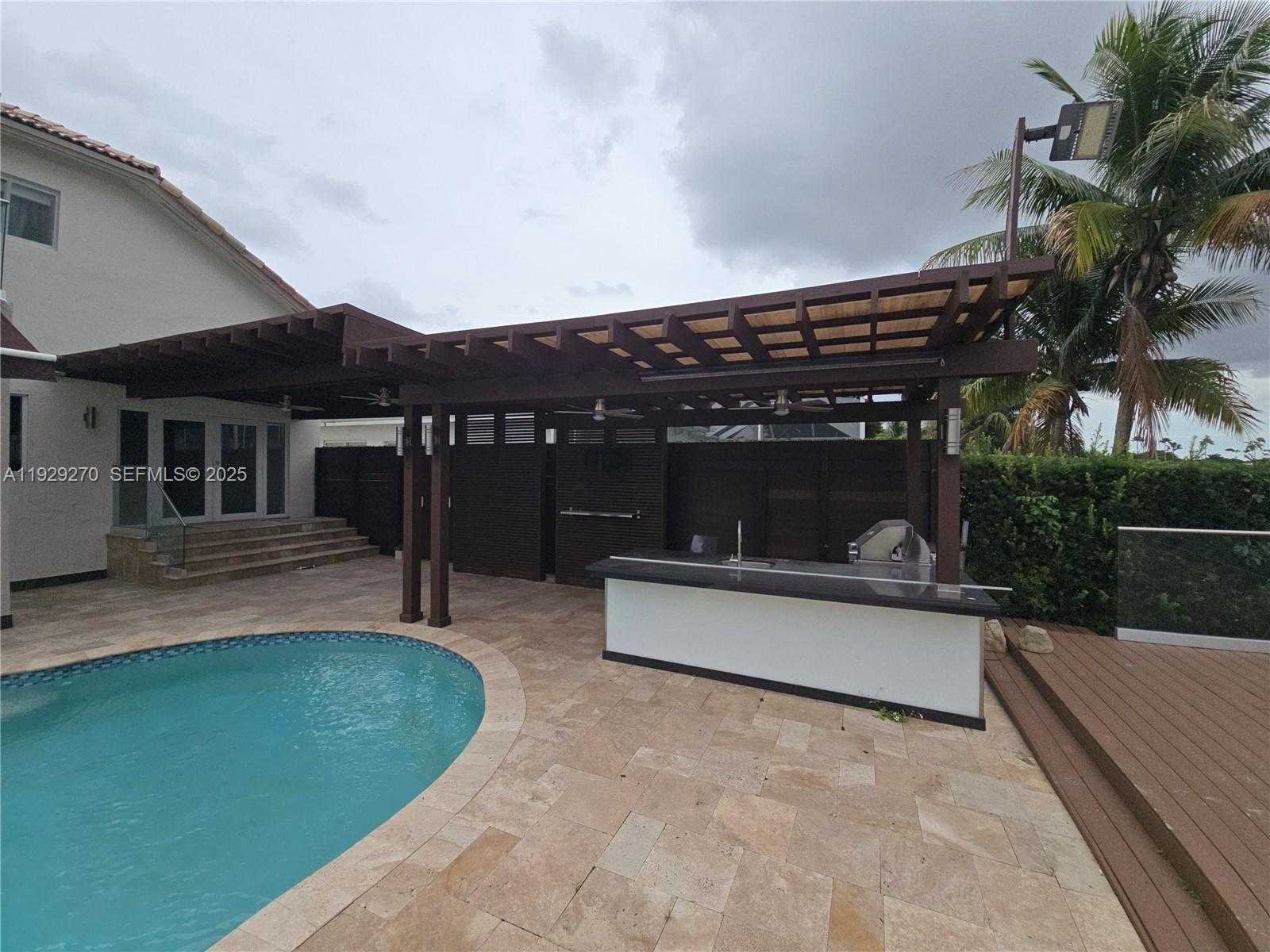 Small Image of 10968 NORTH WEST 73RD ST #10968, Doral Number 3