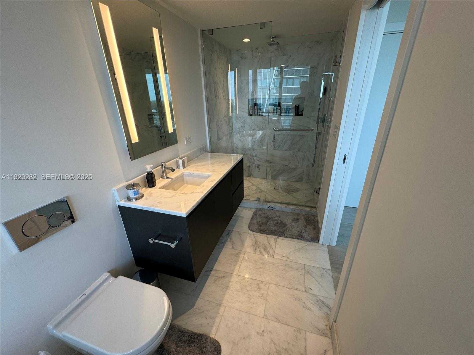 Small Image of 1451 BRICKELL AVE #1105, Miami Number 12
