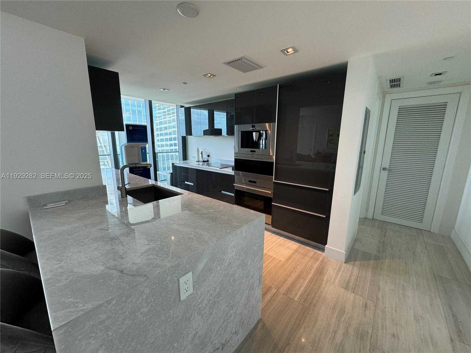 Small Image of 1451 BRICKELL AVE #1105, Miami Number 15