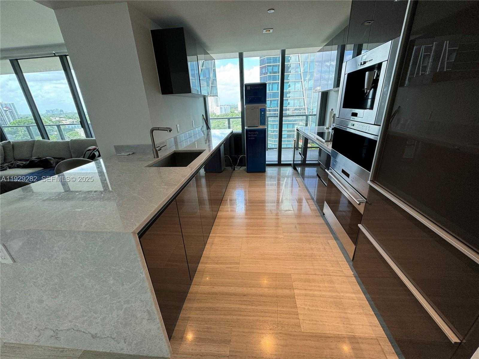 Small Image of 1451 BRICKELL AVE #1105, Miami Number 16