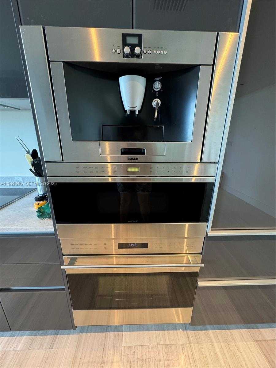 Small Image of 1451 BRICKELL AVE #1105, Miami Number 17