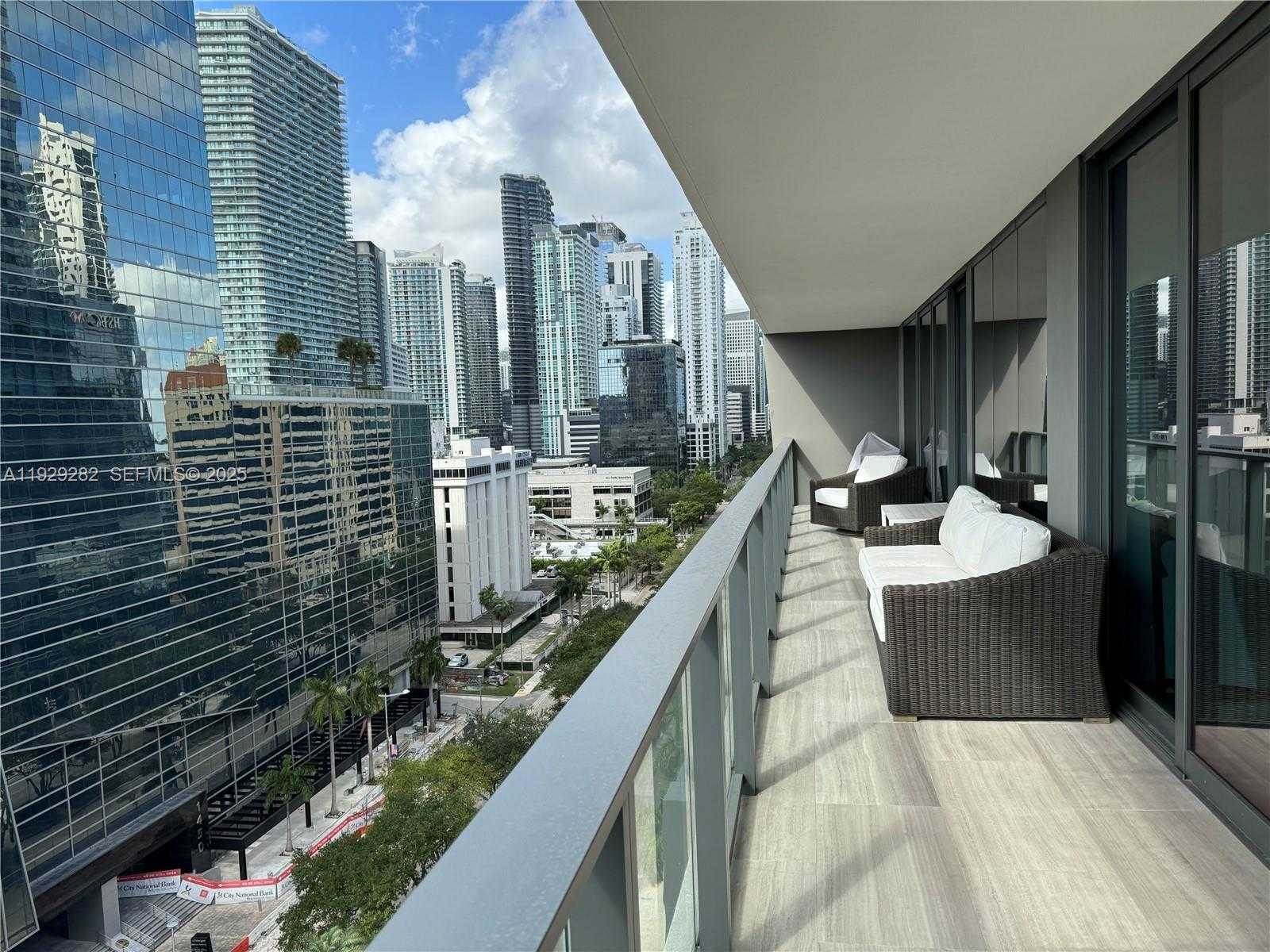 Small Image of 1451 BRICKELL AVE #1105, Miami Number 23