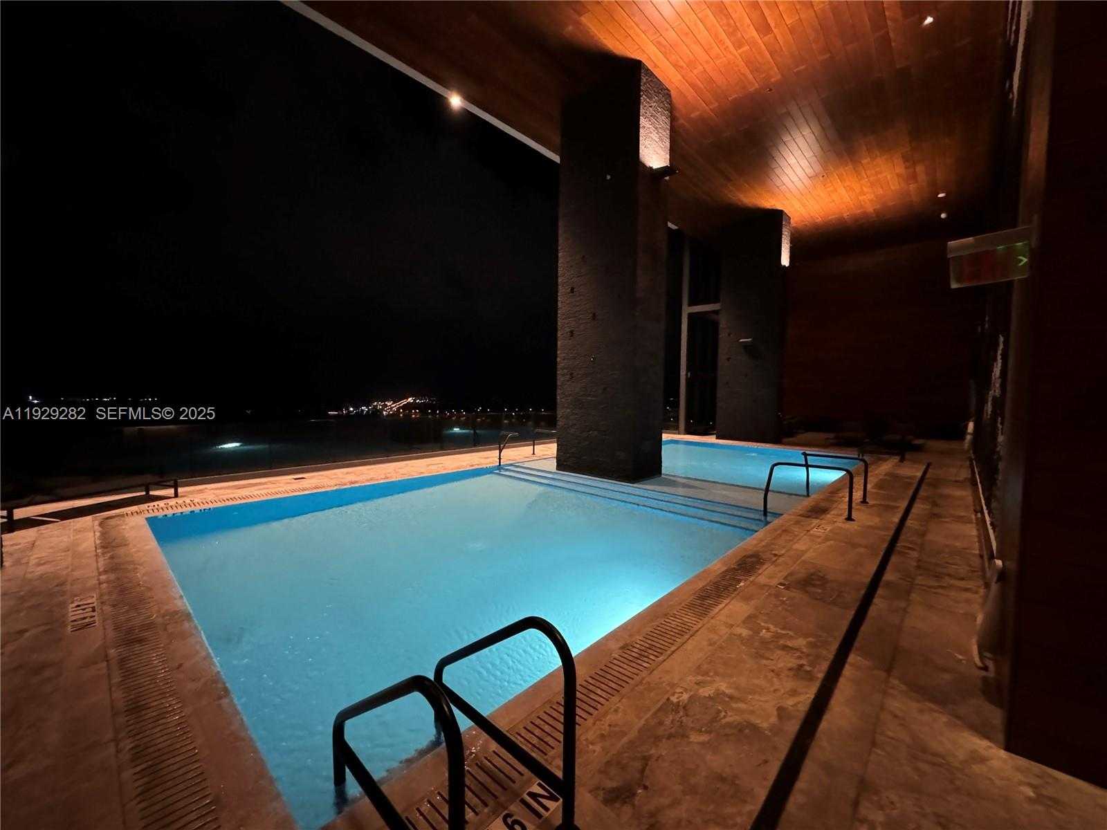 Small Image of 1451 BRICKELL AVE #1105, Miami Number 31