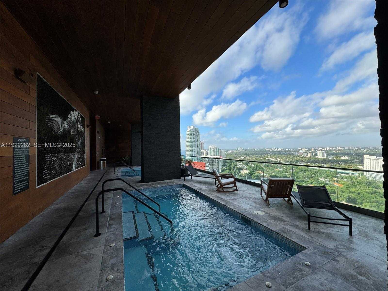 Small Image of 1451 BRICKELL AVE #1105, Miami Number 38