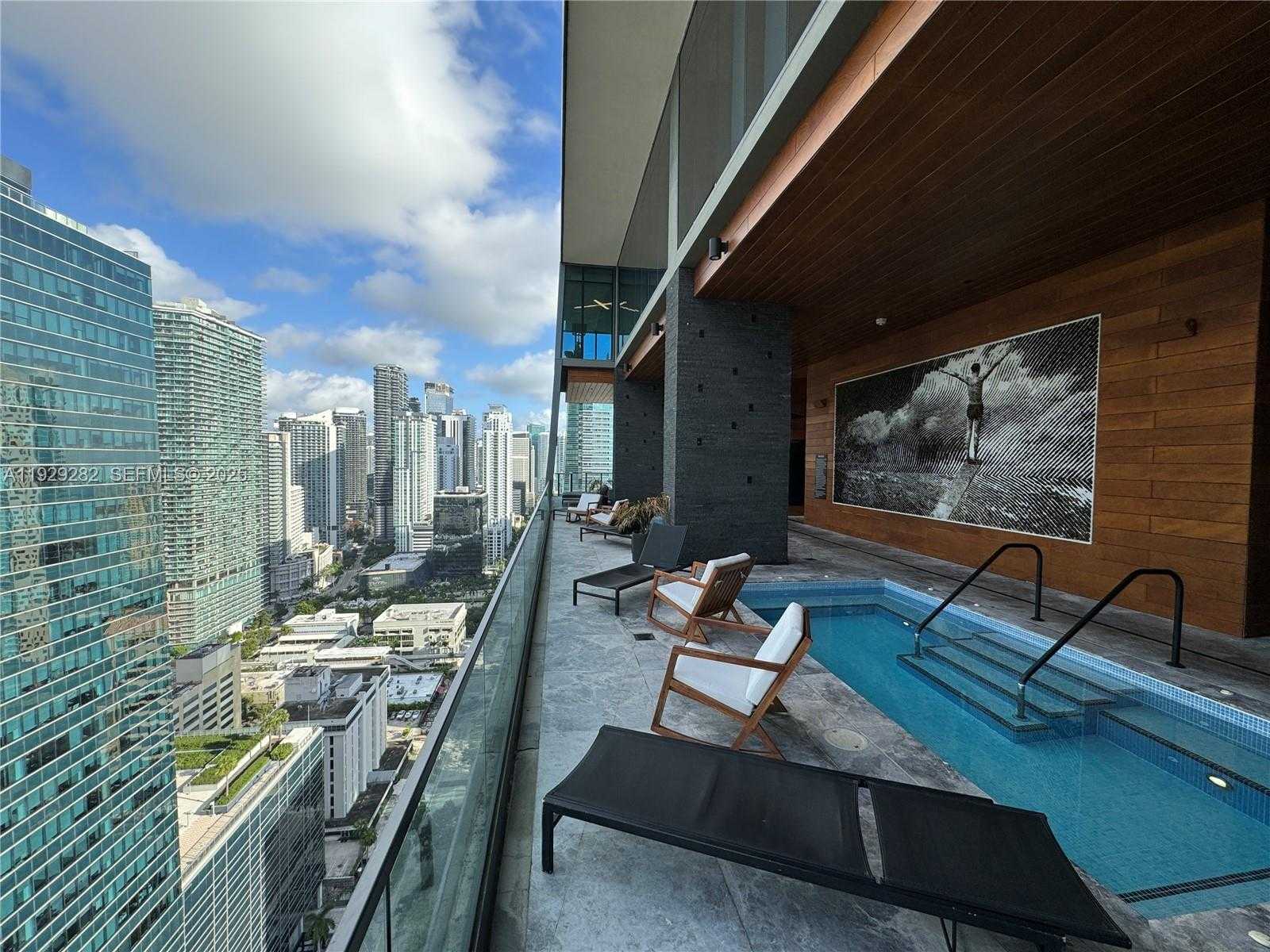 Small Image of 1451 BRICKELL AVE #1105, Miami Number 39