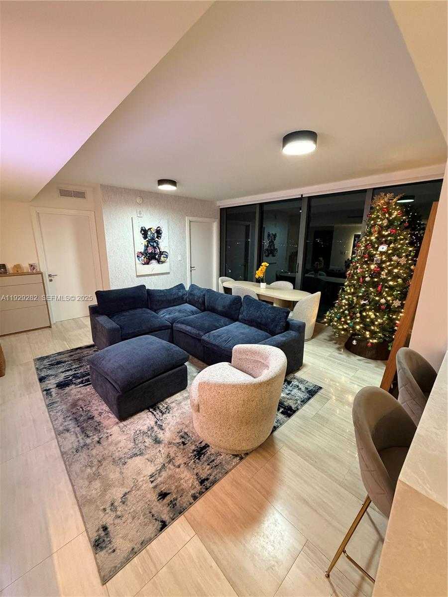 Small Image of 1451 BRICKELL AVE #1105, Miami Number 4