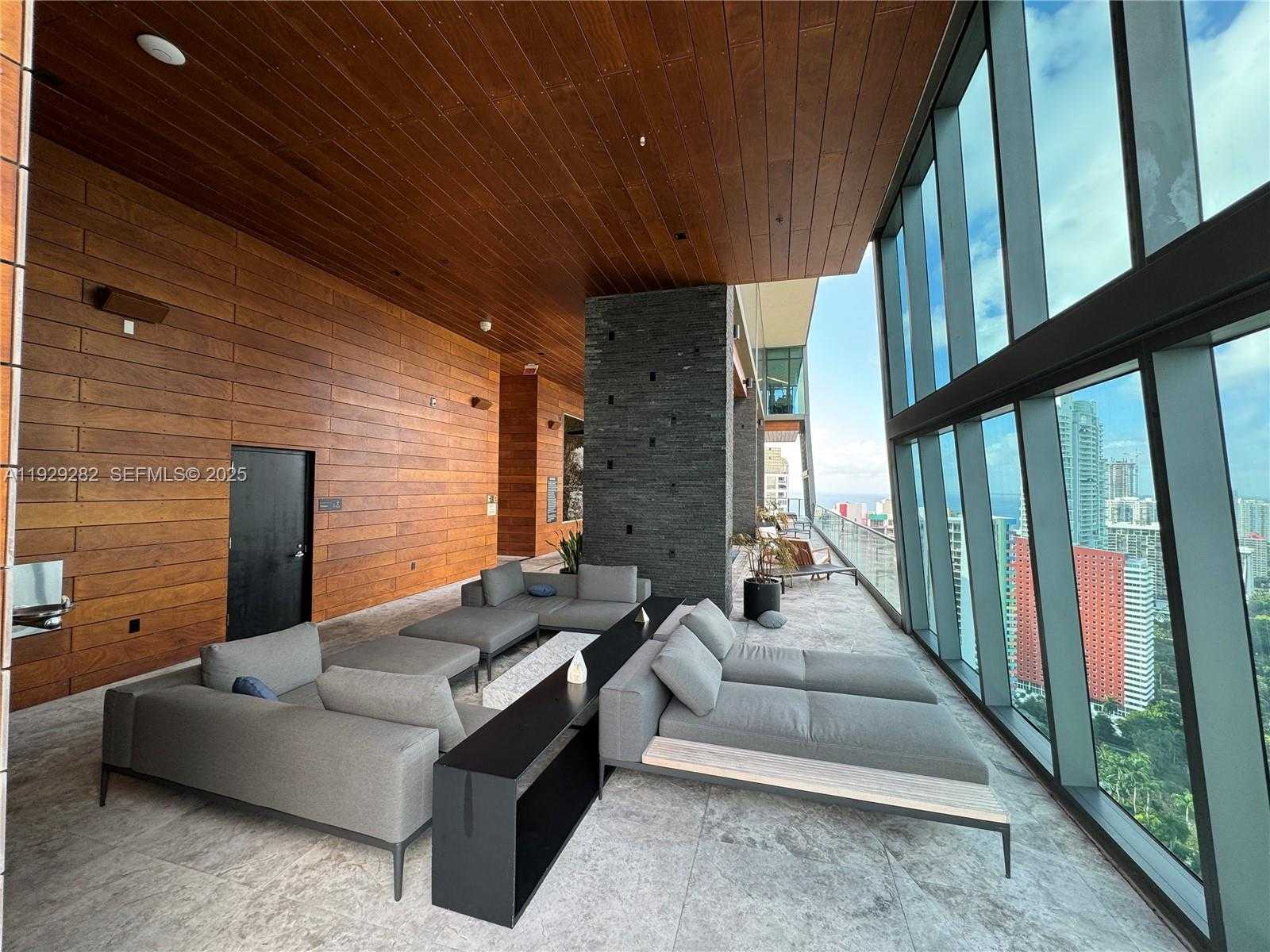 Small Image of 1451 BRICKELL AVE #1105, Miami Number 40