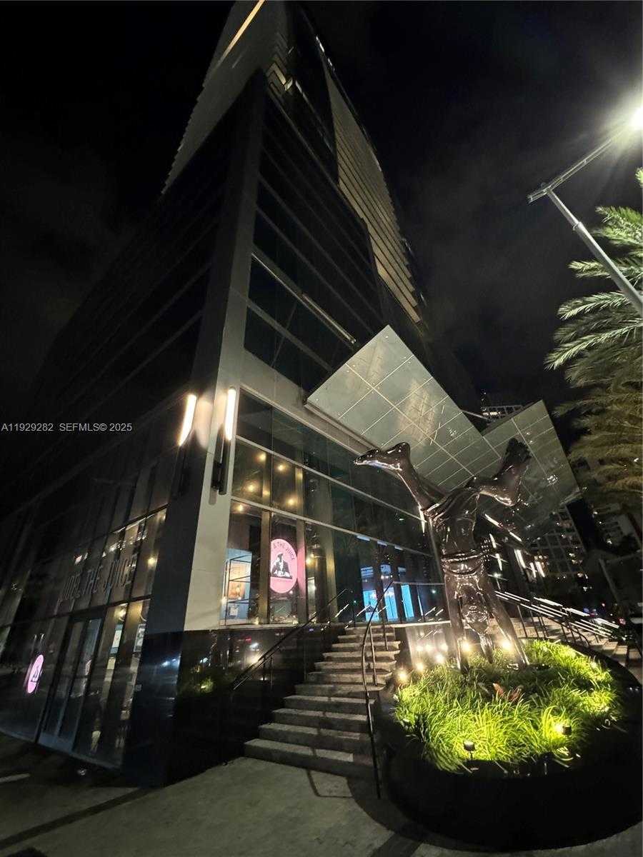 Small Image of 1451 BRICKELL AVE #1105, Miami Number 43