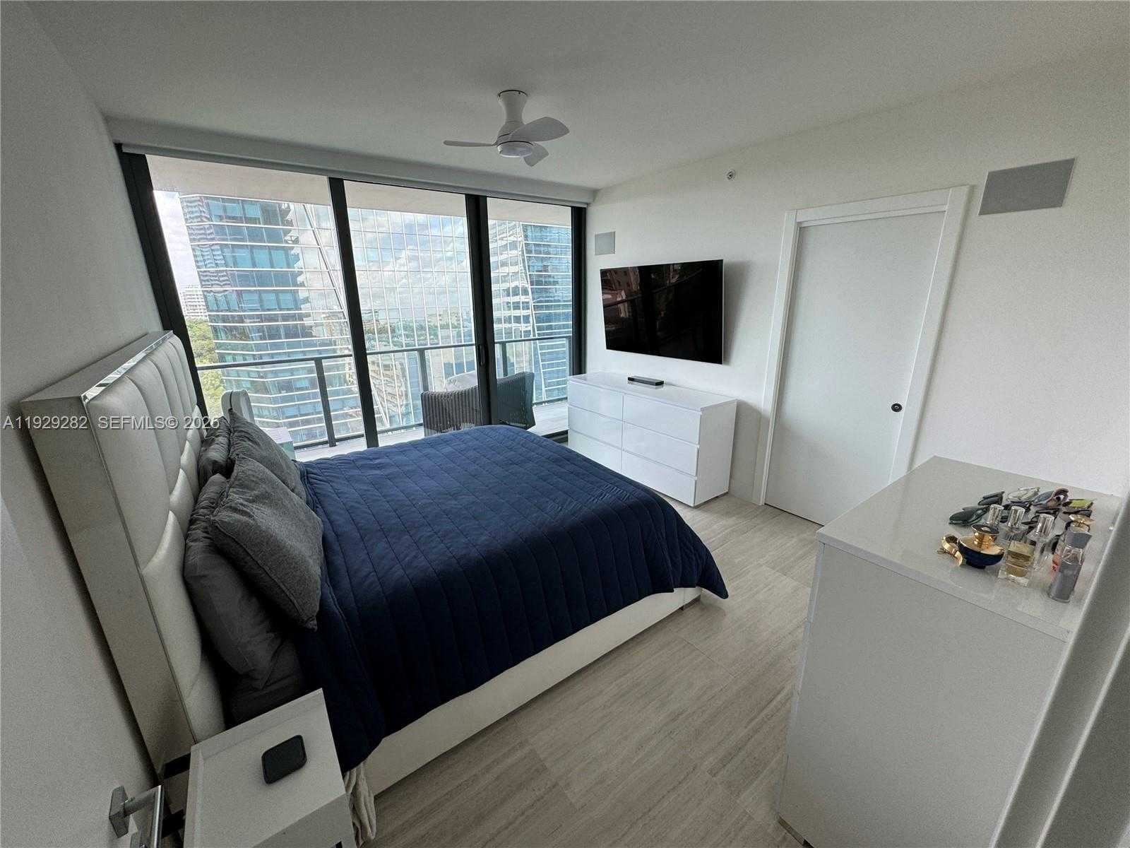 Small Image of 1451 BRICKELL AVE #1105, Miami Number 8