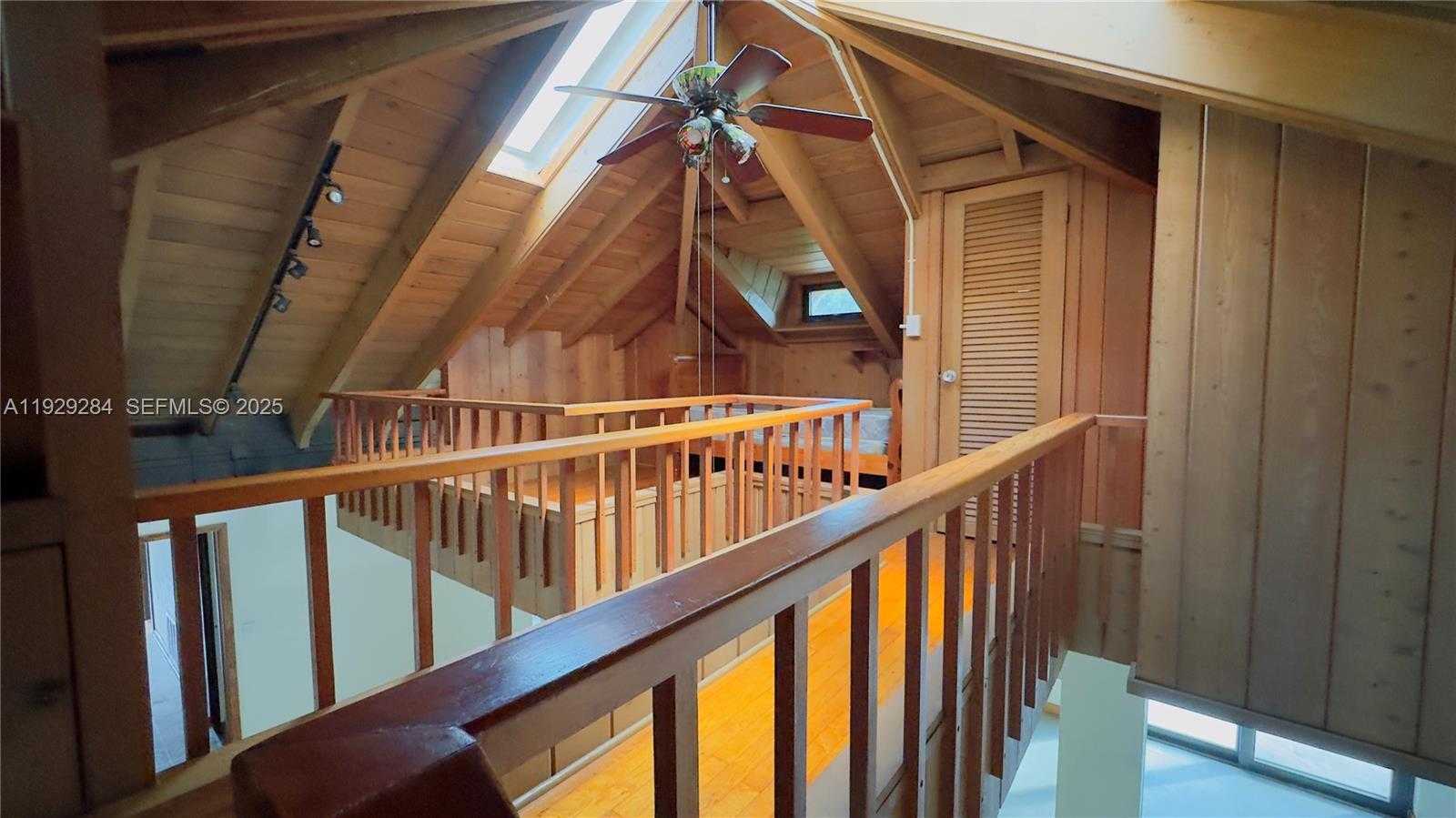 Small Image of 18350 SOUTH WEST 214TH ST, Miami Number 16