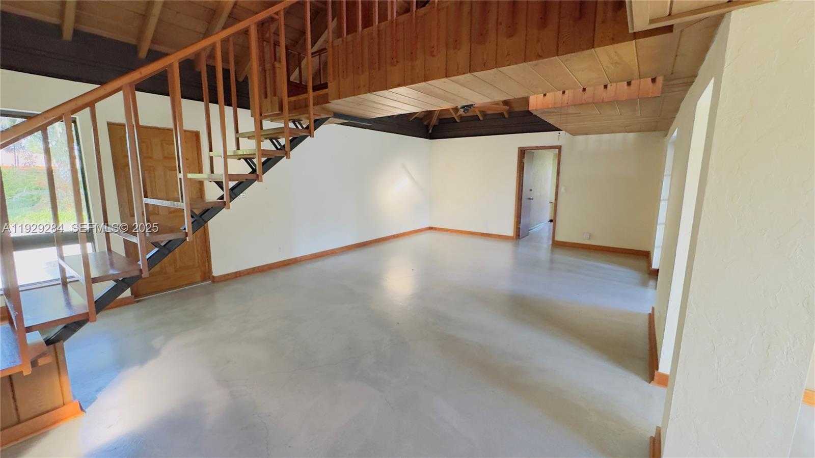 Small Image of 18350 SOUTH WEST 214TH ST, Miami Number 19