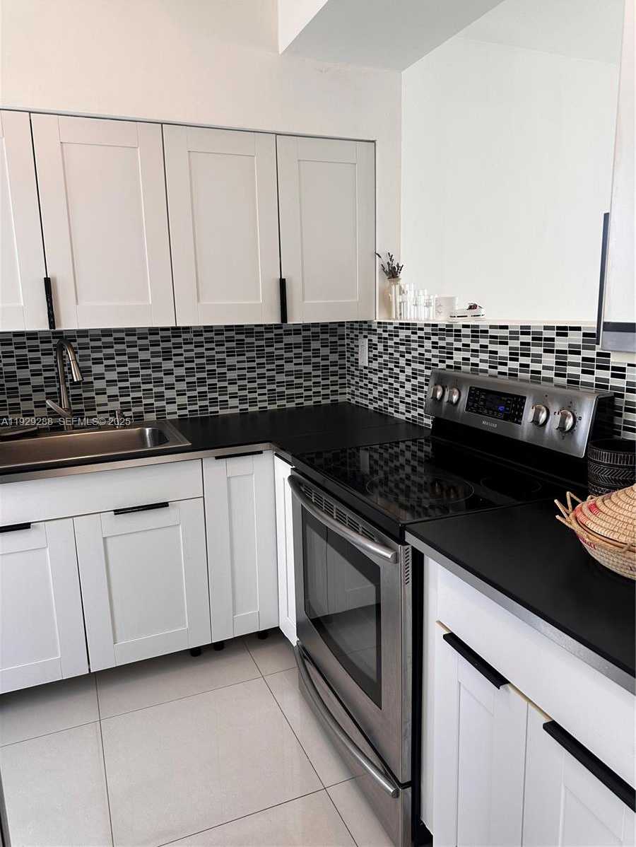 Small Image of 10250 WEST BAY HARBOR DR #4B, Bay Harbor Islands Number 7