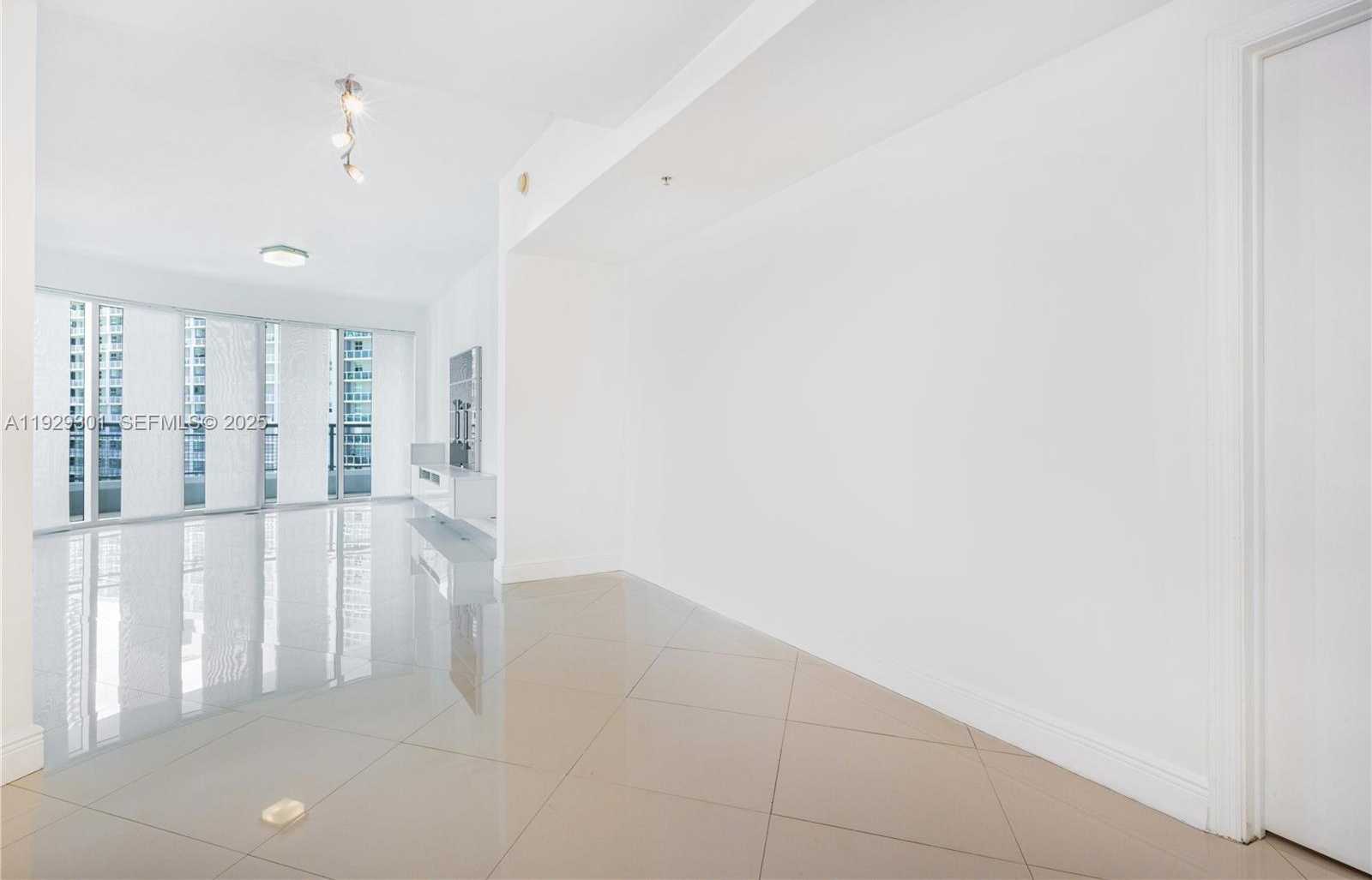 Small Image of 60 SOUTH WEST 13TH ST #1224, Miami Number 12