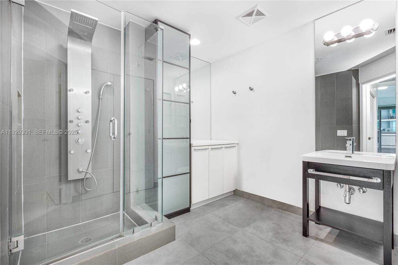 Small Image of 60 SOUTH WEST 13TH ST #1224, Miami Number 14