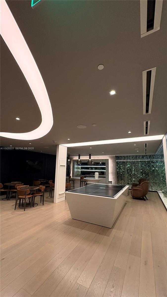 Imagen de Pequeño Objeto