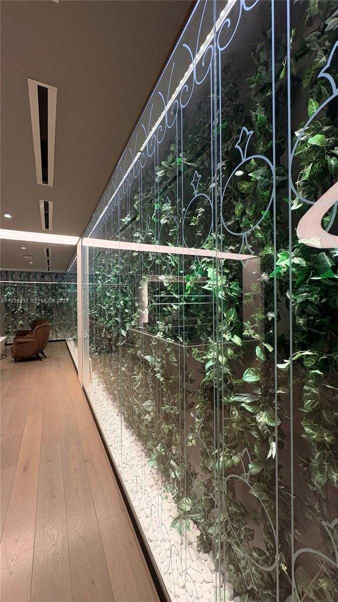 Imagen de Pequeño Objeto