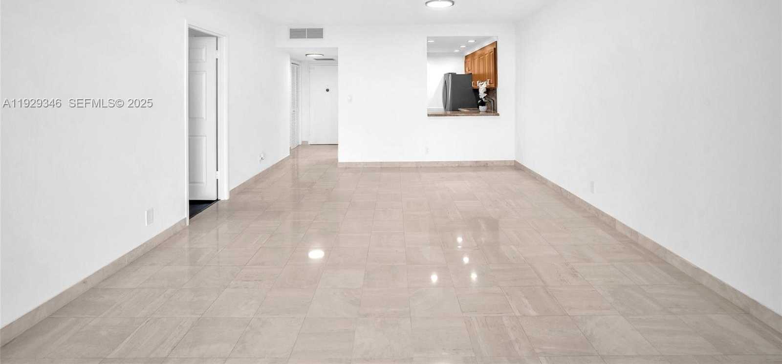 Imagen de Pequeño Objeto