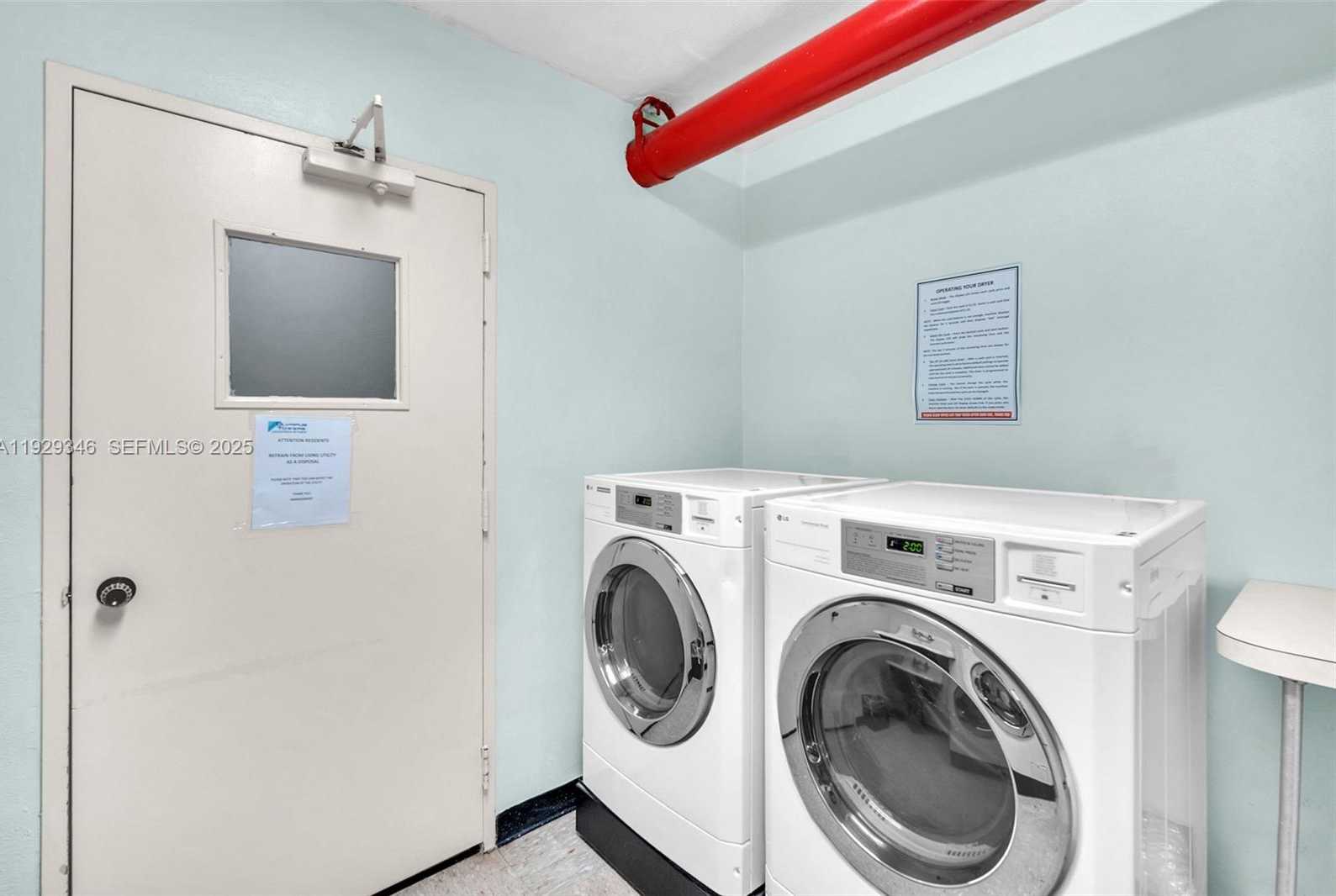 Imagen de Pequeño Objeto