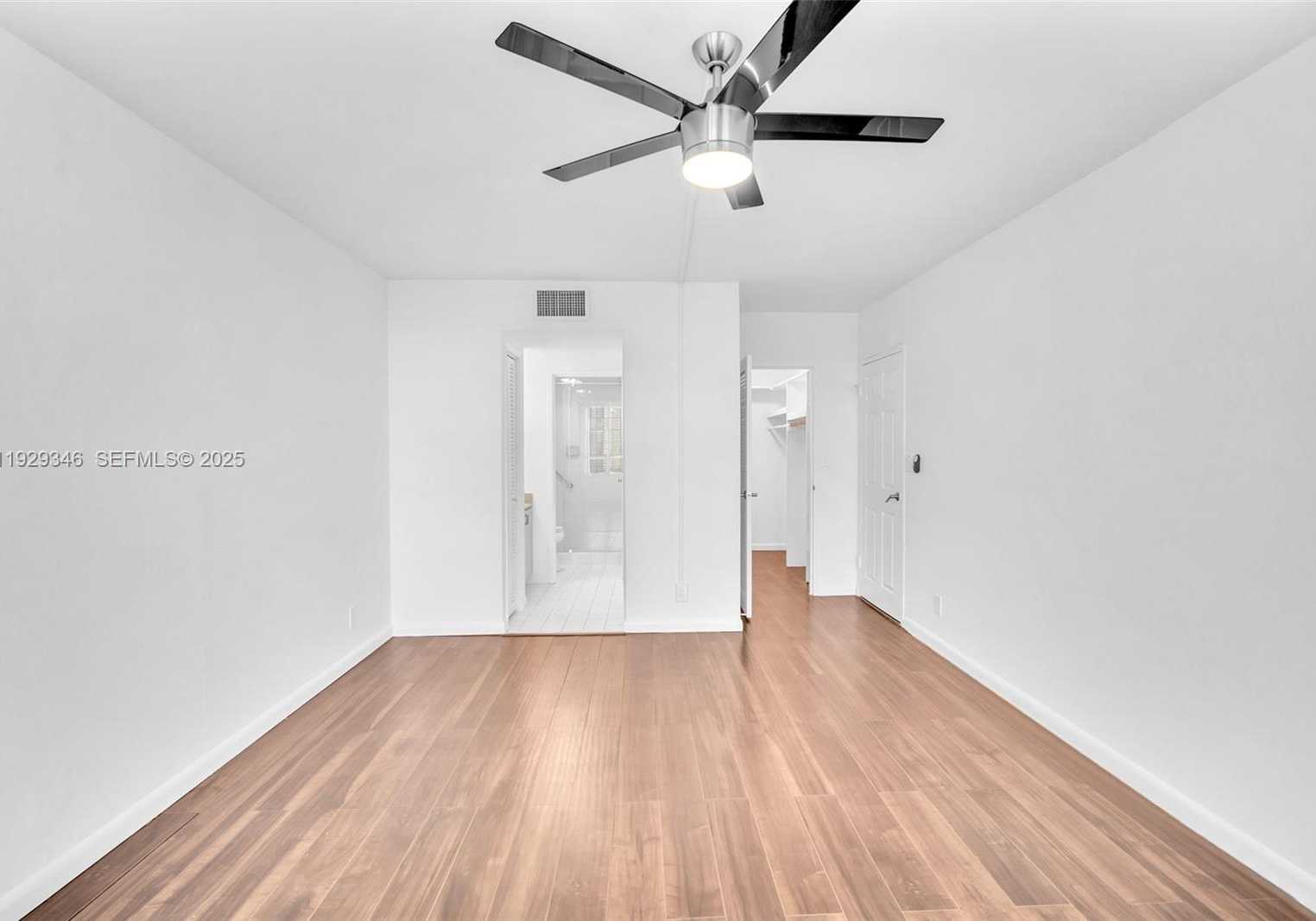 Imagen de Pequeño Objeto