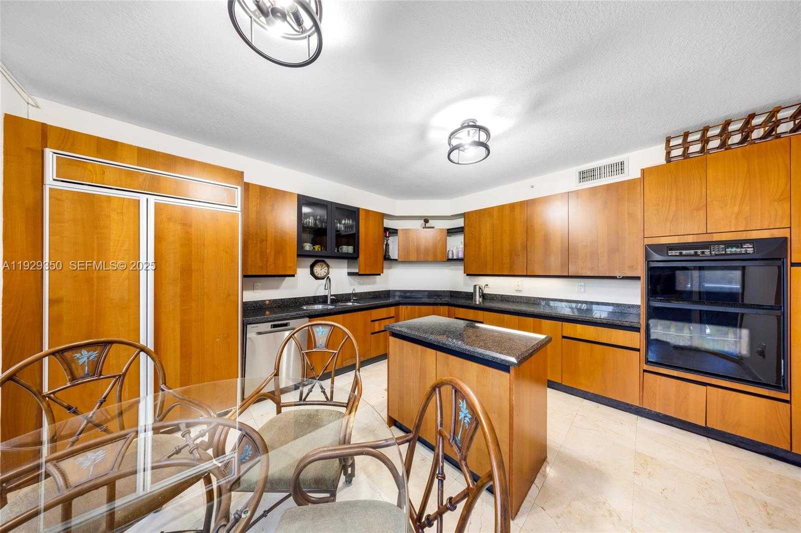 Small Image of 17555 COLLINS AVE #303, Sunny Isles Beach Number 19