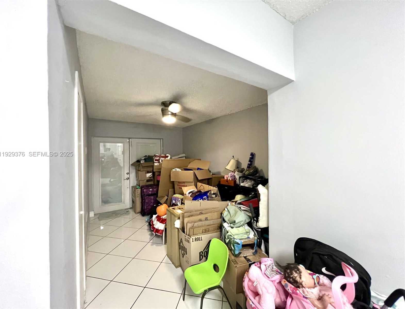 Imagen de Pequeño Objeto