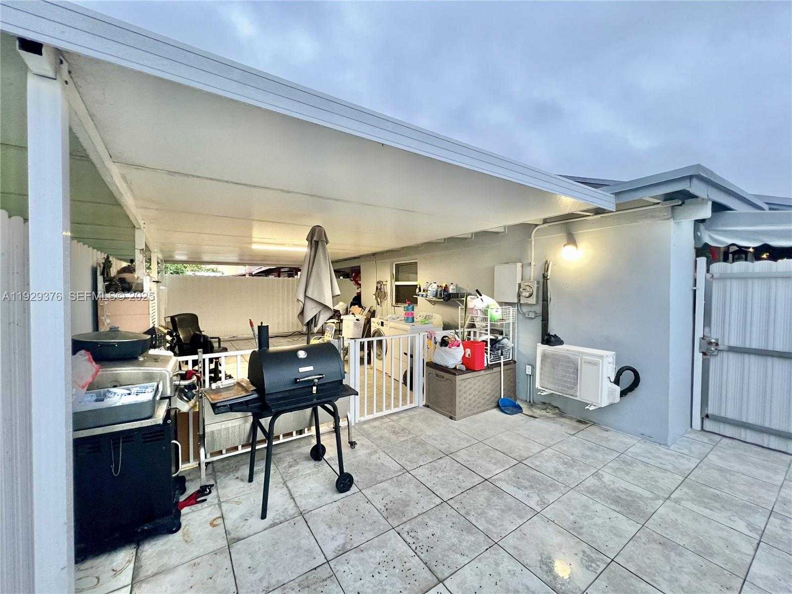 Imagen de Pequeño Objeto