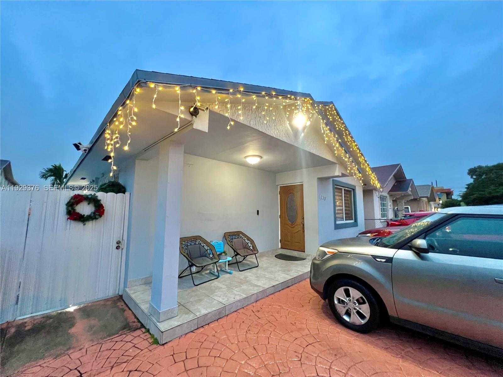 Imagen de Pequeño Objeto