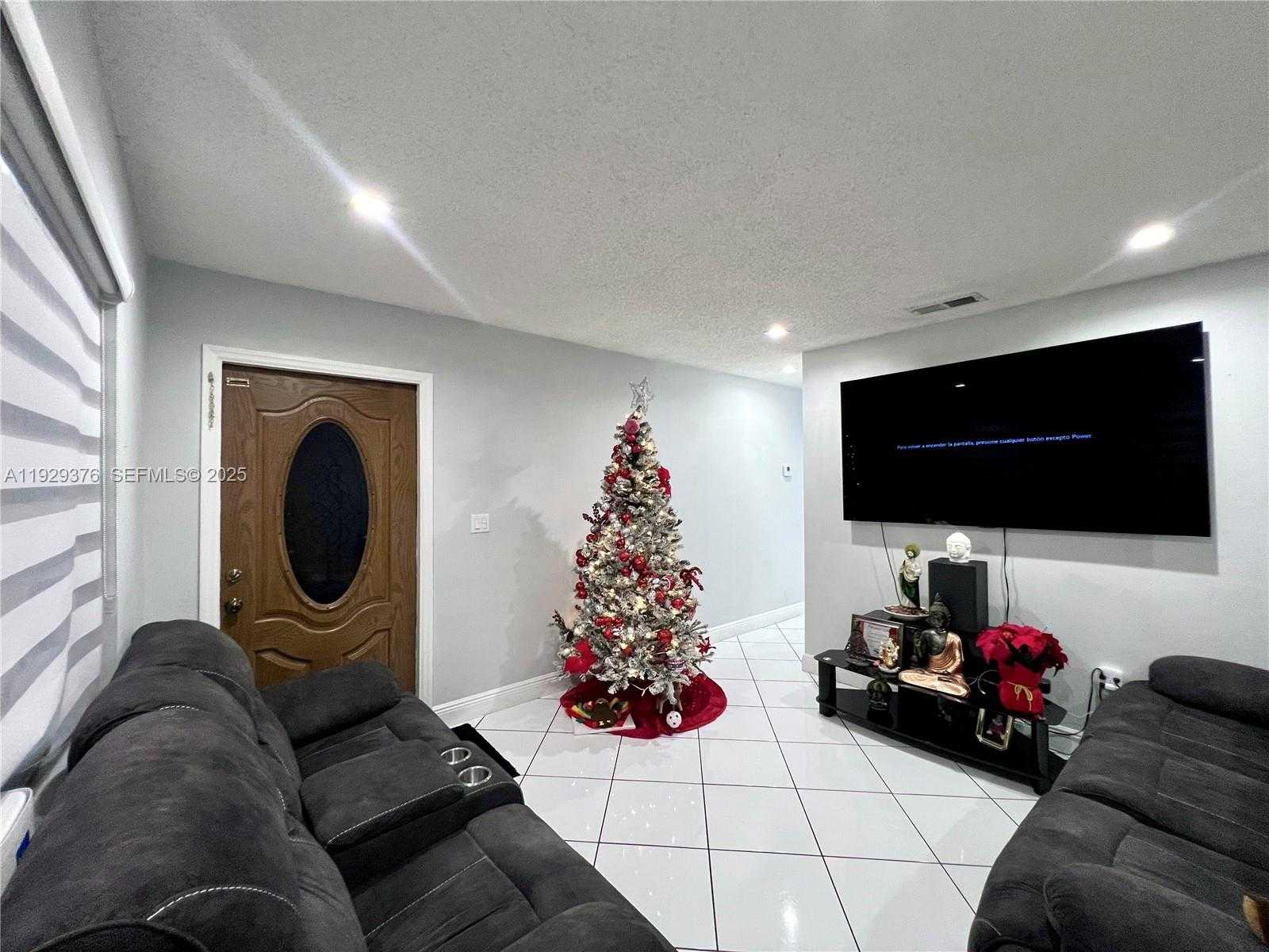 Imagen de Pequeño Objeto