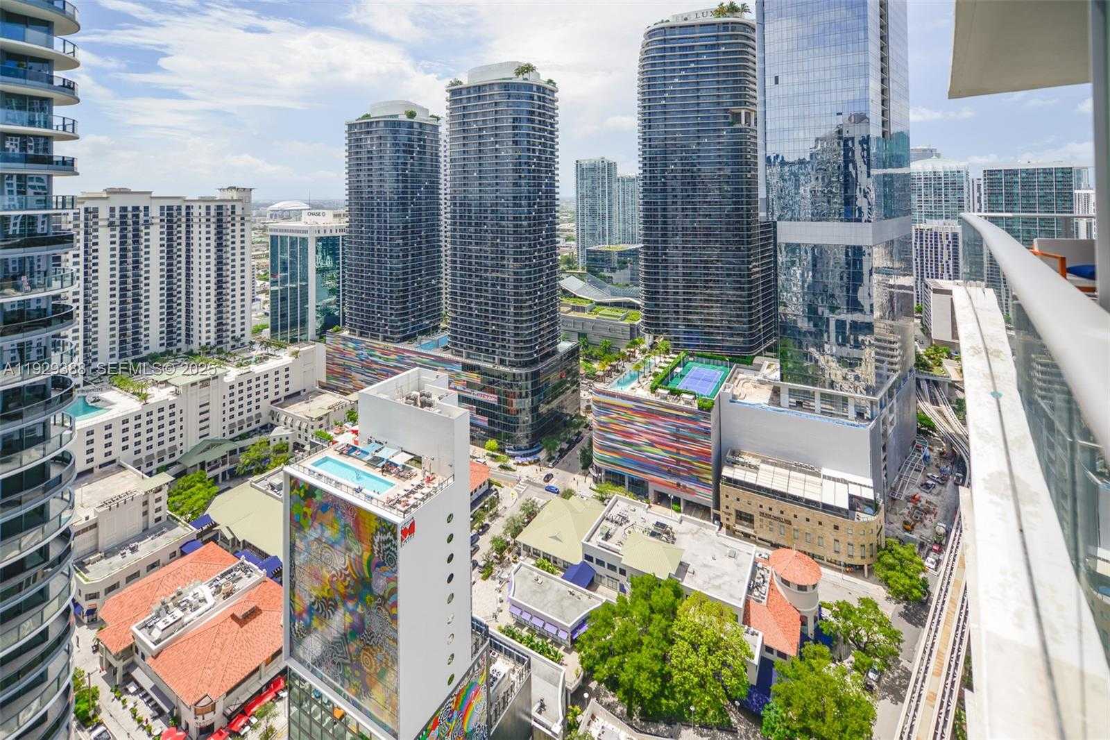 Small Image of 1010 BRICKELL AVE #3710, Miami Number 18