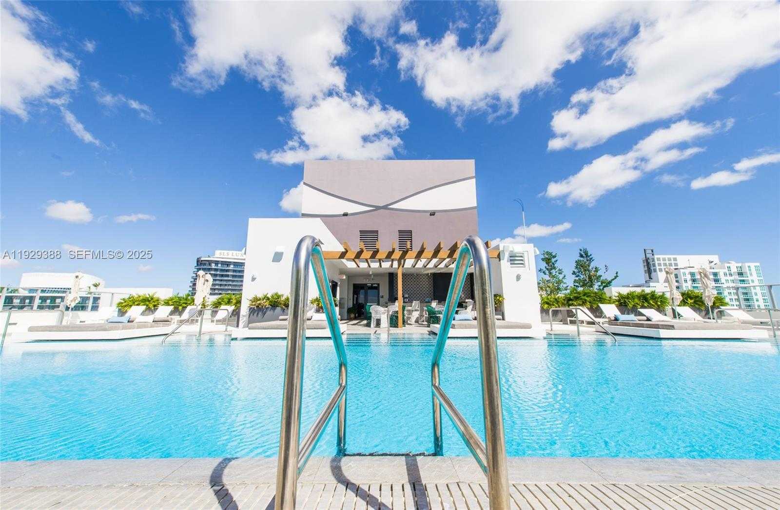 Small Image of 1010 BRICKELL AVE #3710, Miami Number 20