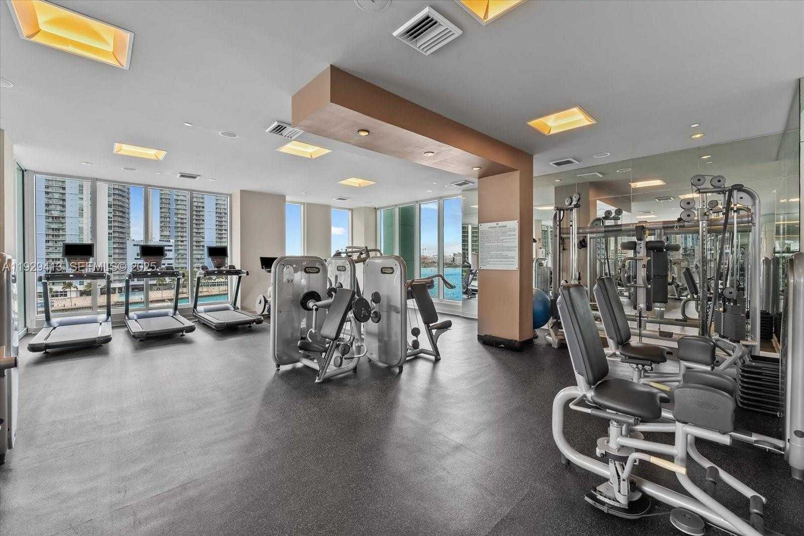 Small Image of 900 BRICKELL KEY BLVD #2605, Miami Number 30