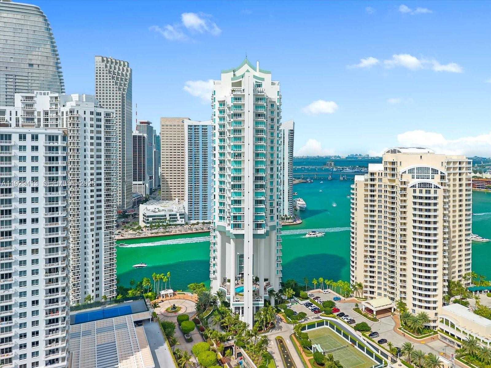 Small Image of 900 BRICKELL KEY BLVD #2605, Miami Number 39