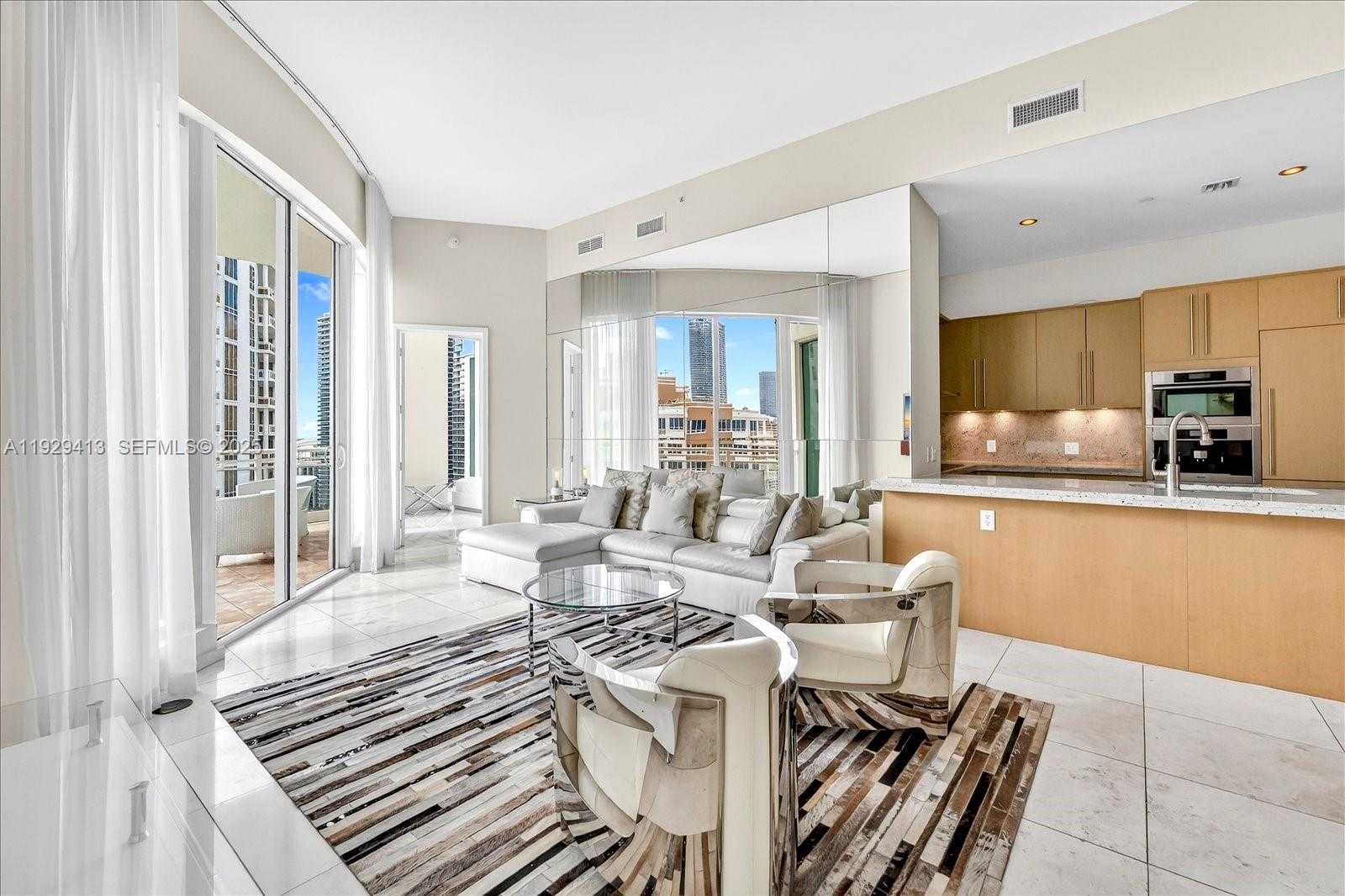 Small Image of 900 BRICKELL KEY BLVD #2605, Miami Number 7