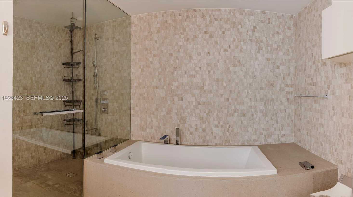 Small Image of 68 SOUTH EAST 6 STREET #2112, Miami Number 11