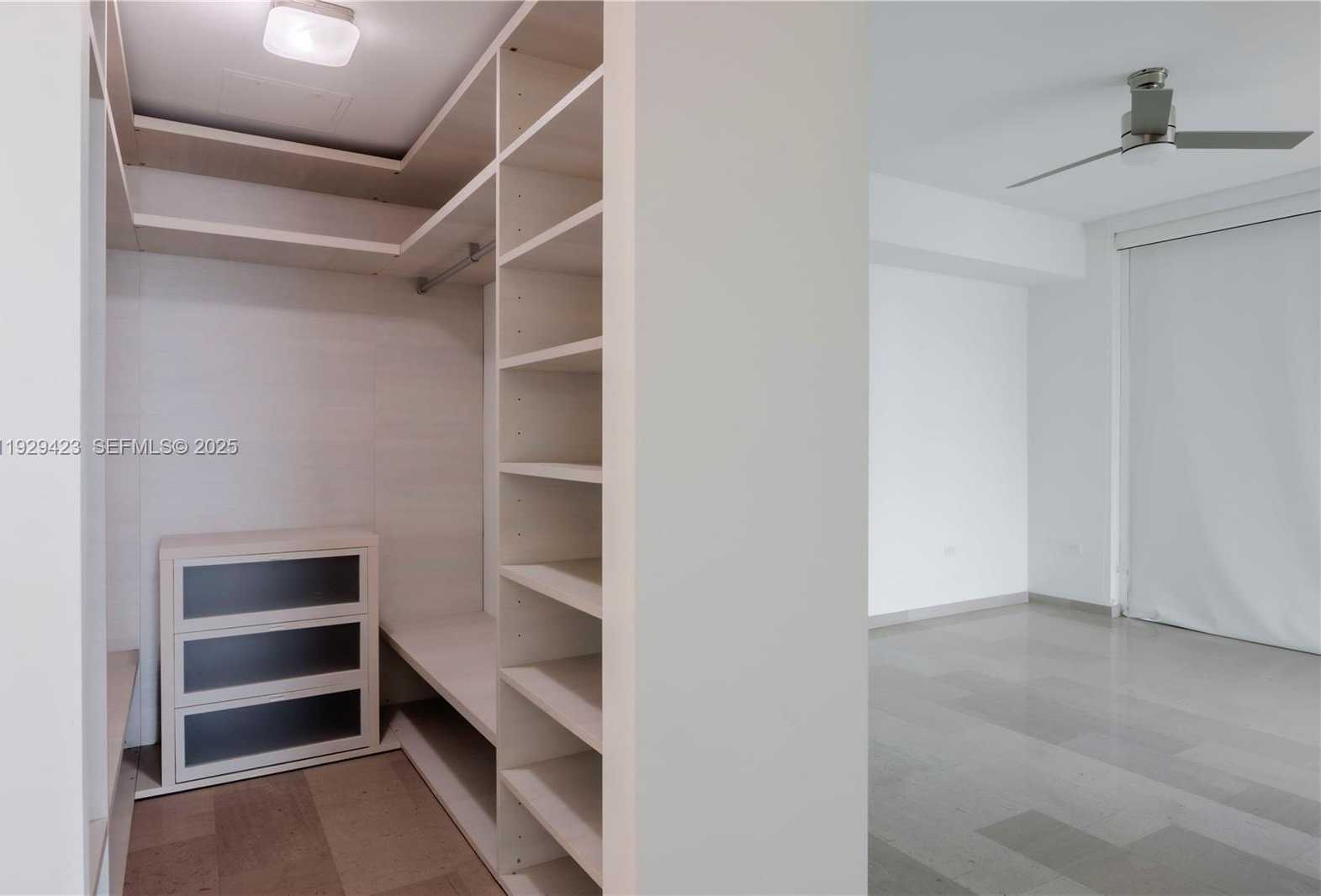 Small Image of 68 SOUTH EAST 6 STREET #2112, Miami Number 14