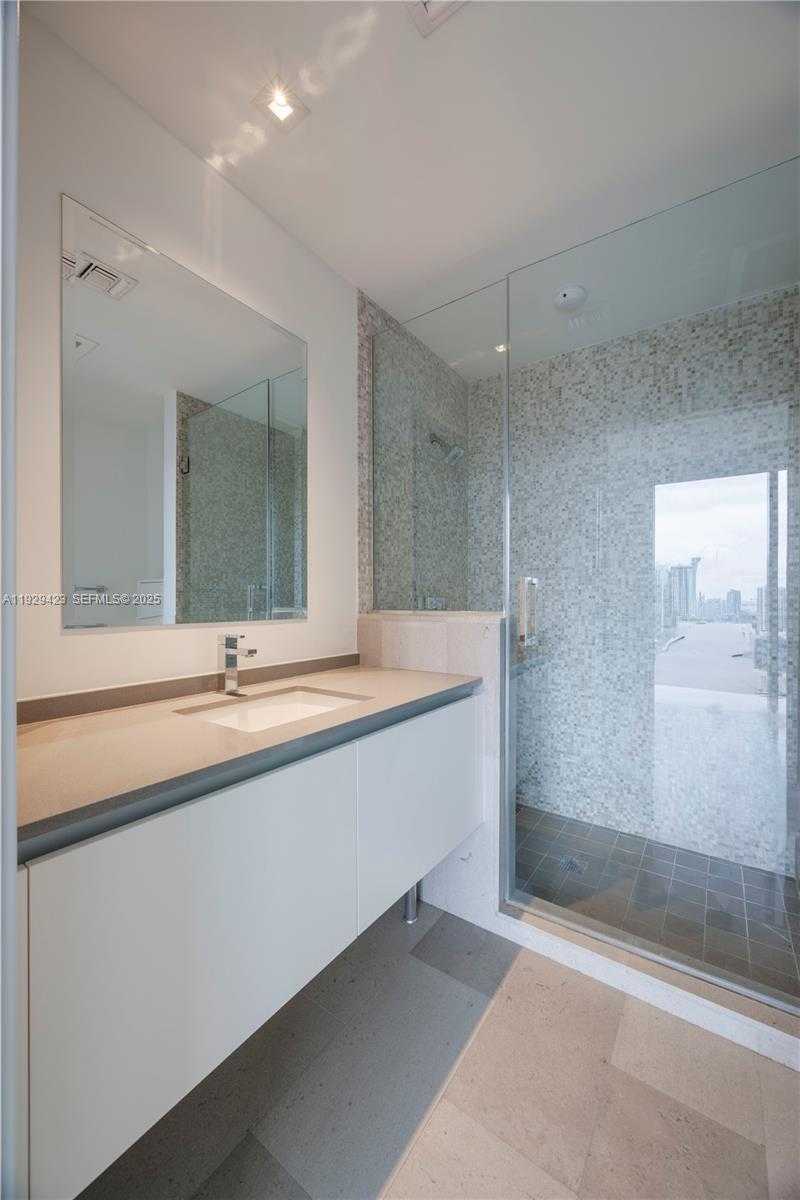 Small Image of 68 SOUTH EAST 6 STREET #2112, Miami Number 19