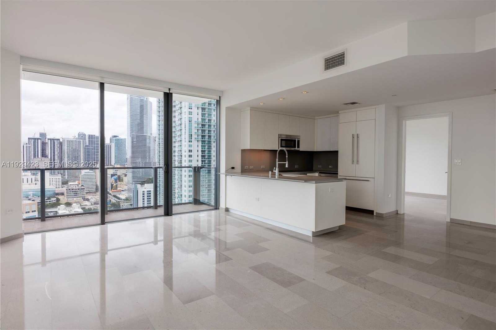 Small Image of 68 SOUTH EAST 6 STREET #2112, Miami Number 5
