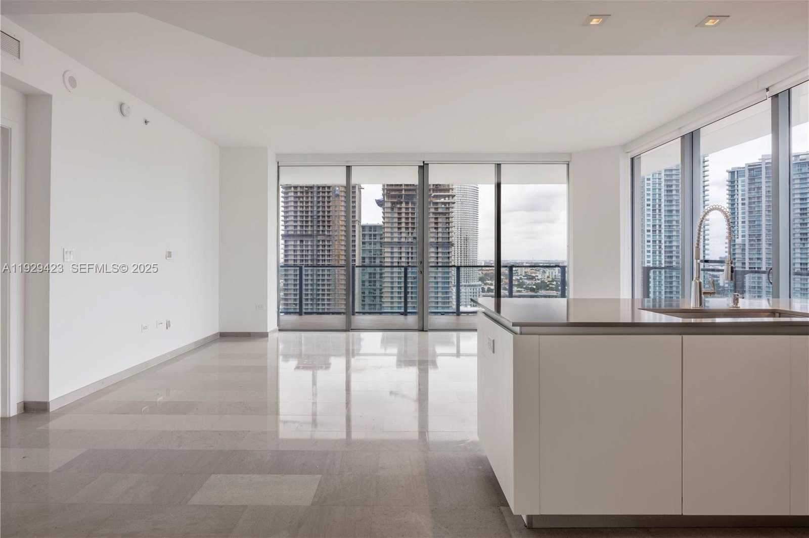 Small Image of 68 SOUTH EAST 6 STREET #2112, Miami Number 6