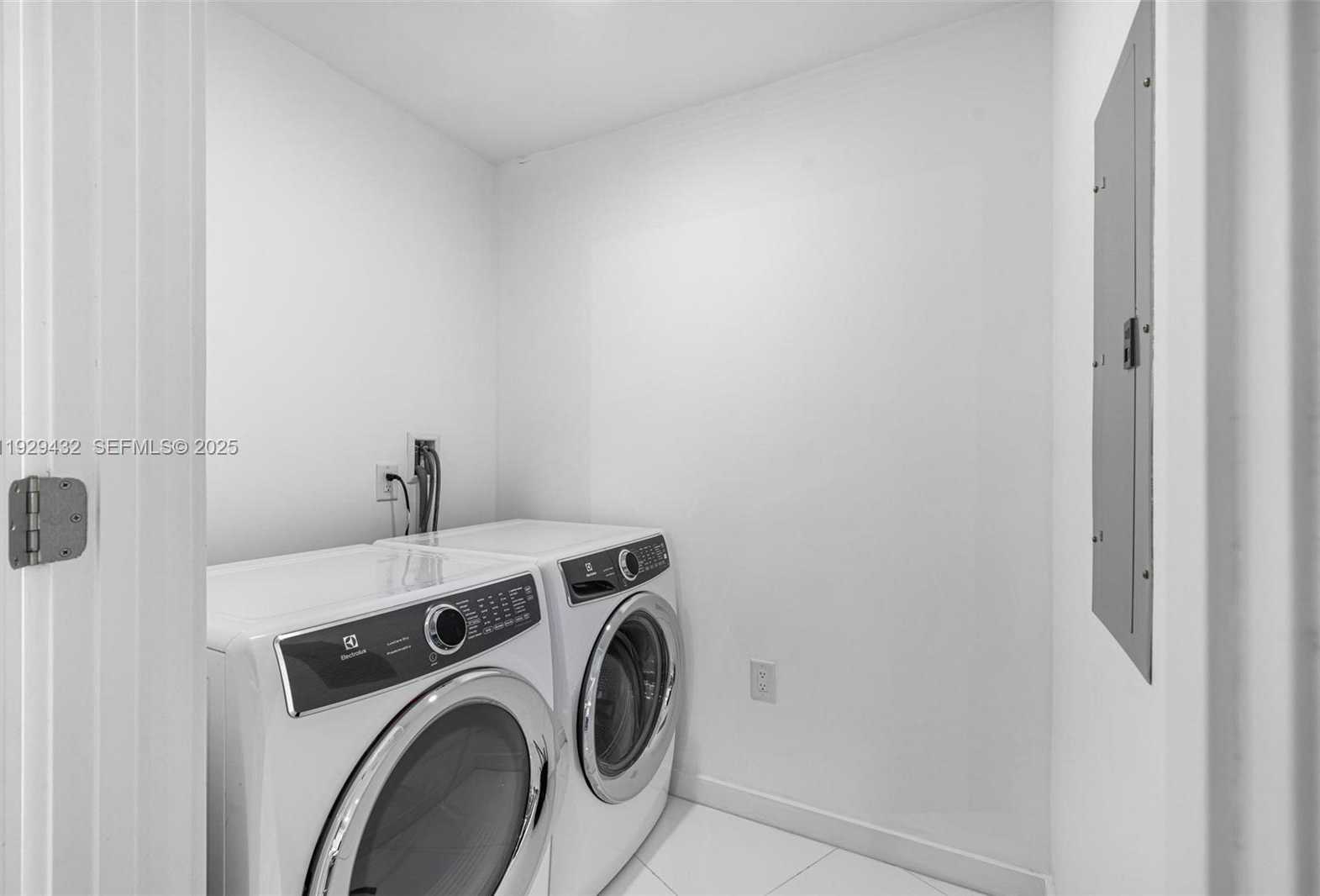 Imagen de Pequeño Objeto