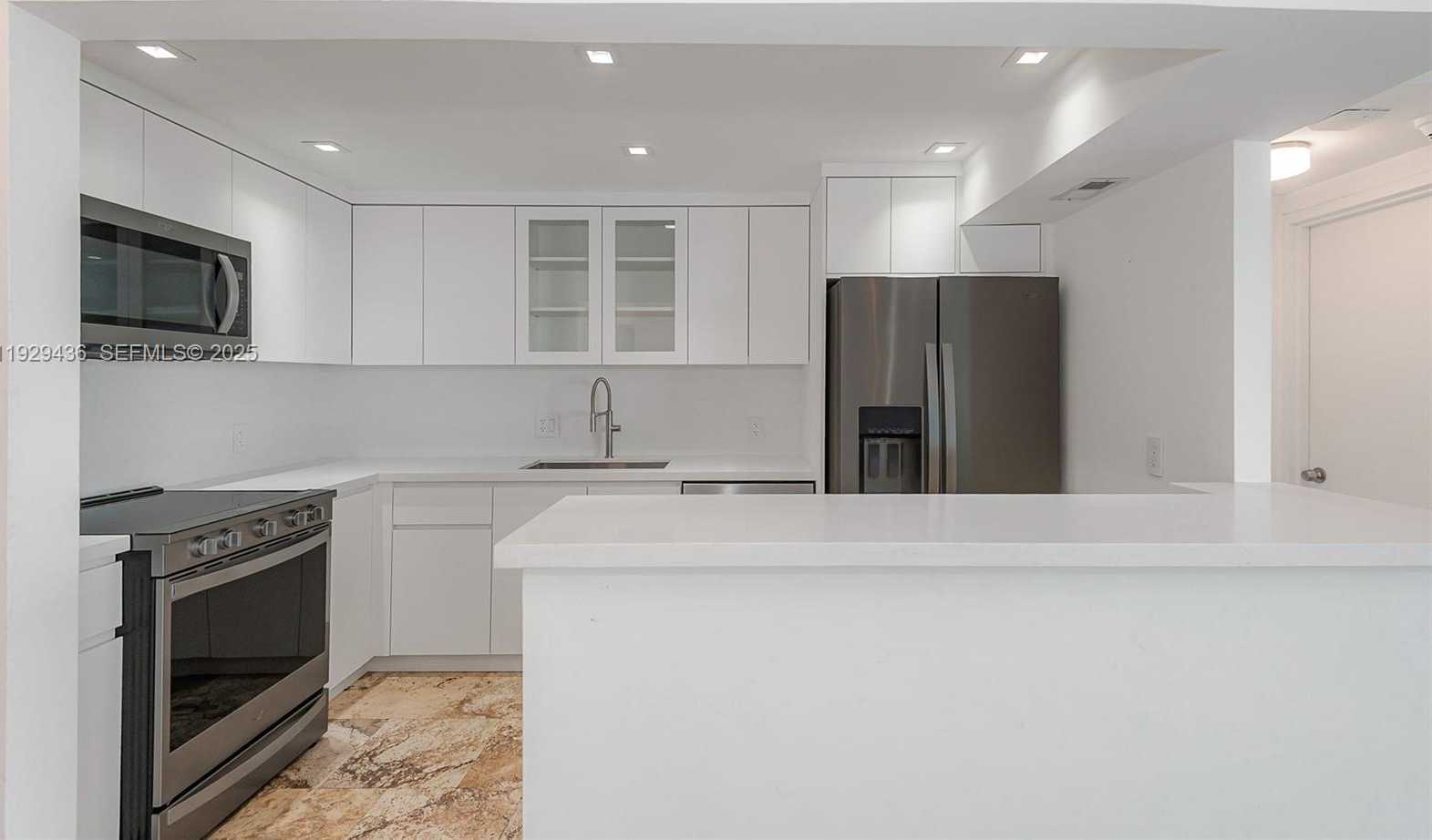 Small Image of 150 SOUTH EAST 25TH RD #7J, Miami Number 11